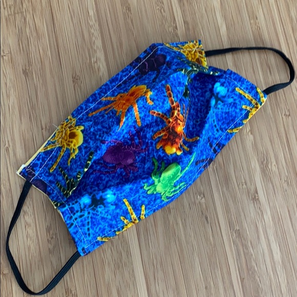 Colorful Spiders facemask - Picture 1 of 3
